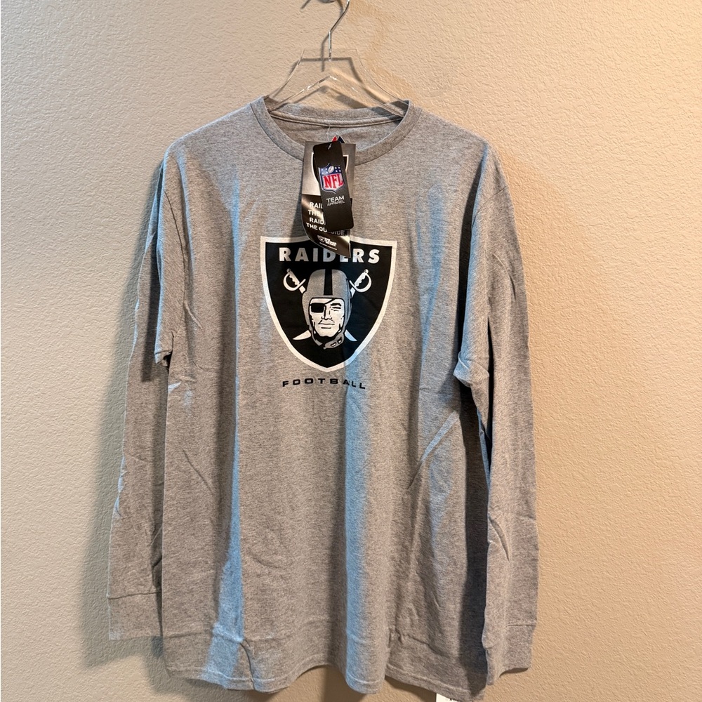 Long-sleeve T-shirt featuring the Las Vegas Raiders logo